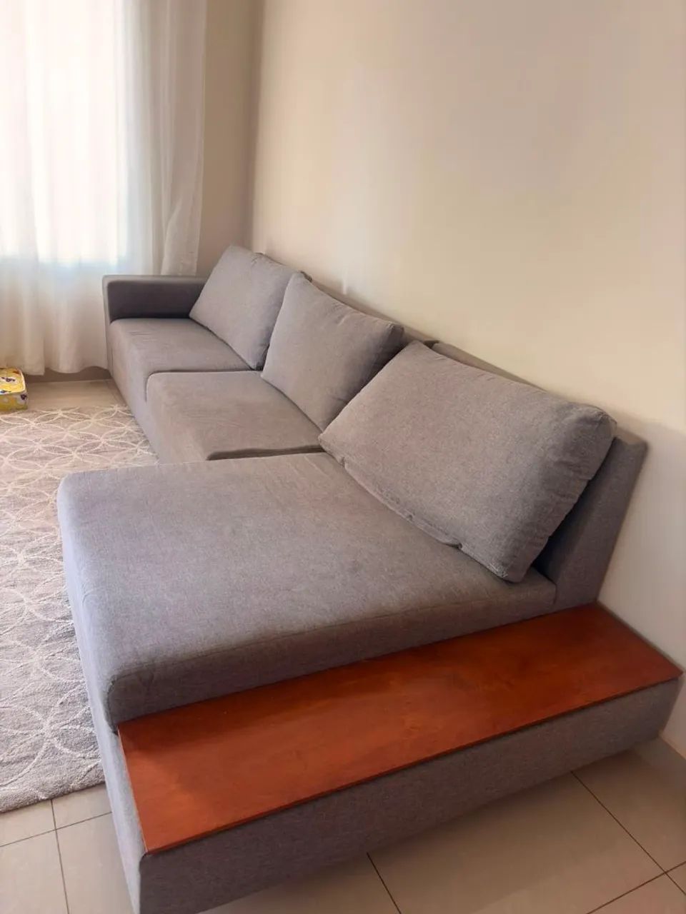 Vendo sofá semi novo 3.30 metros  - Foto 2