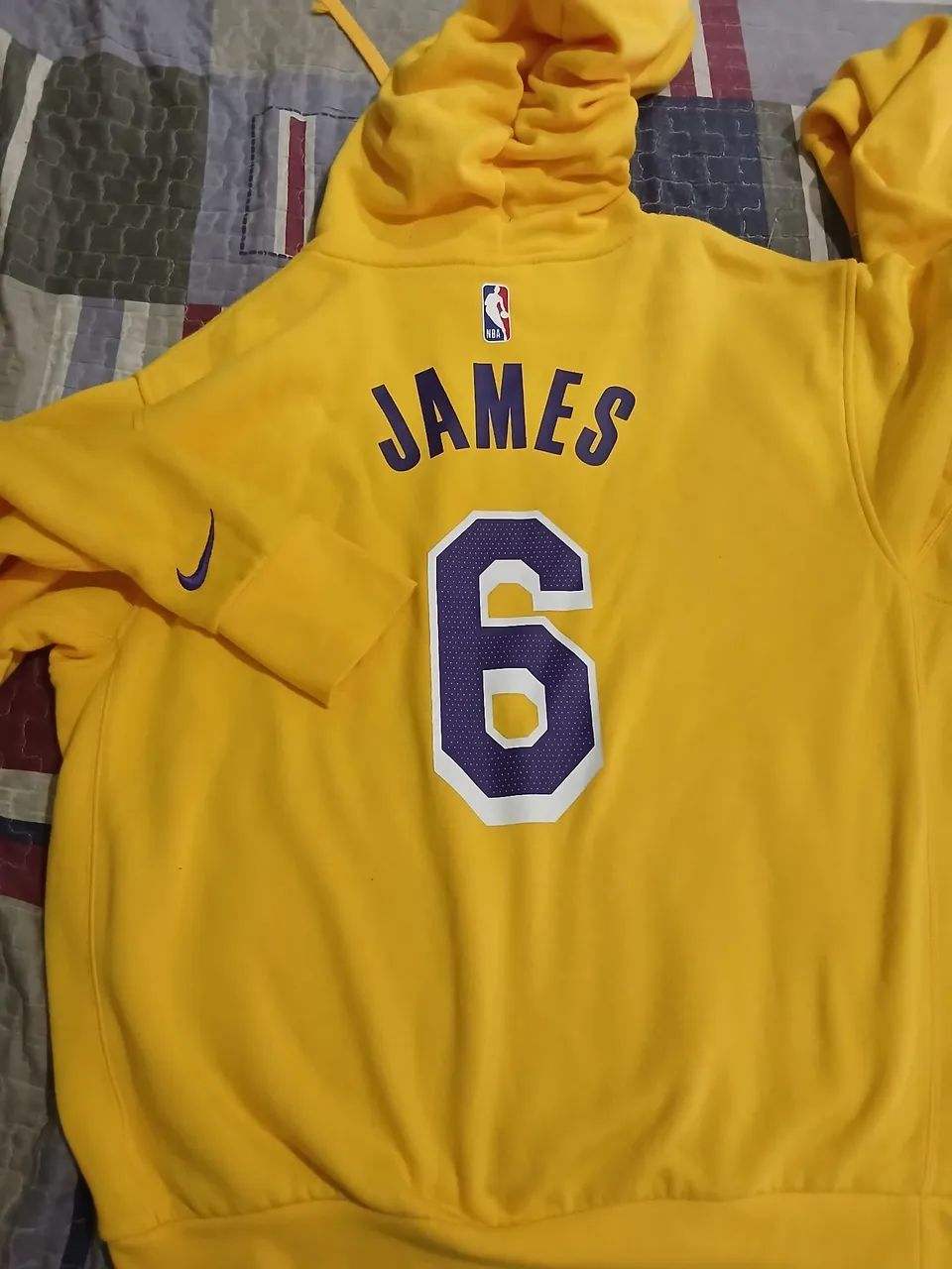 Blusa Nike original L.James - Foto 3