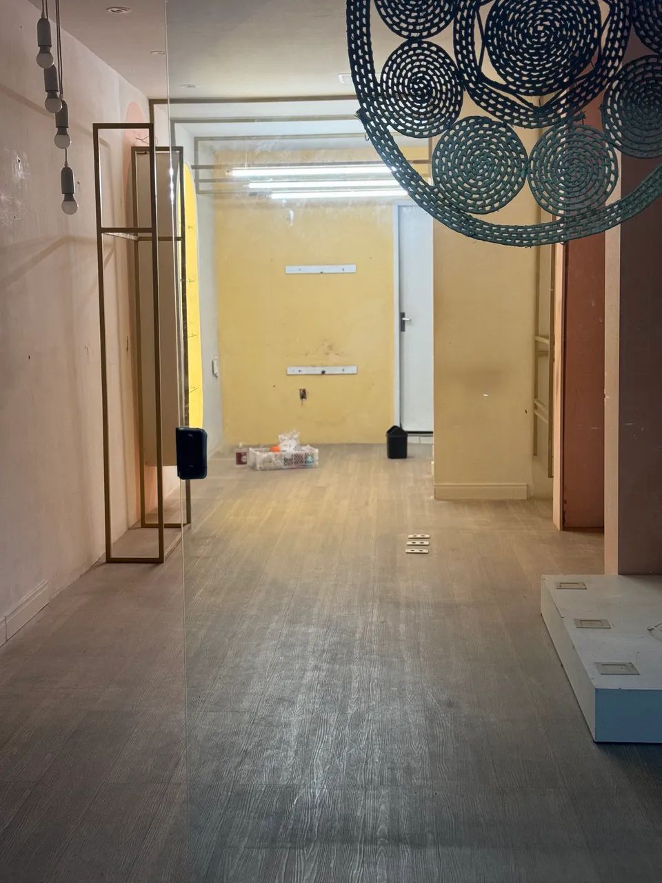 Excelente ponto - localização Central e pronto para receber seu negócio  - Foto 5
