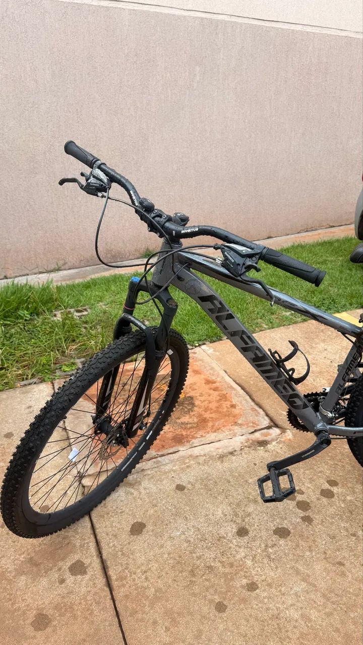 BICICLETA MTB ARO 29 - ÓTIMO ESTADO - Foto 3