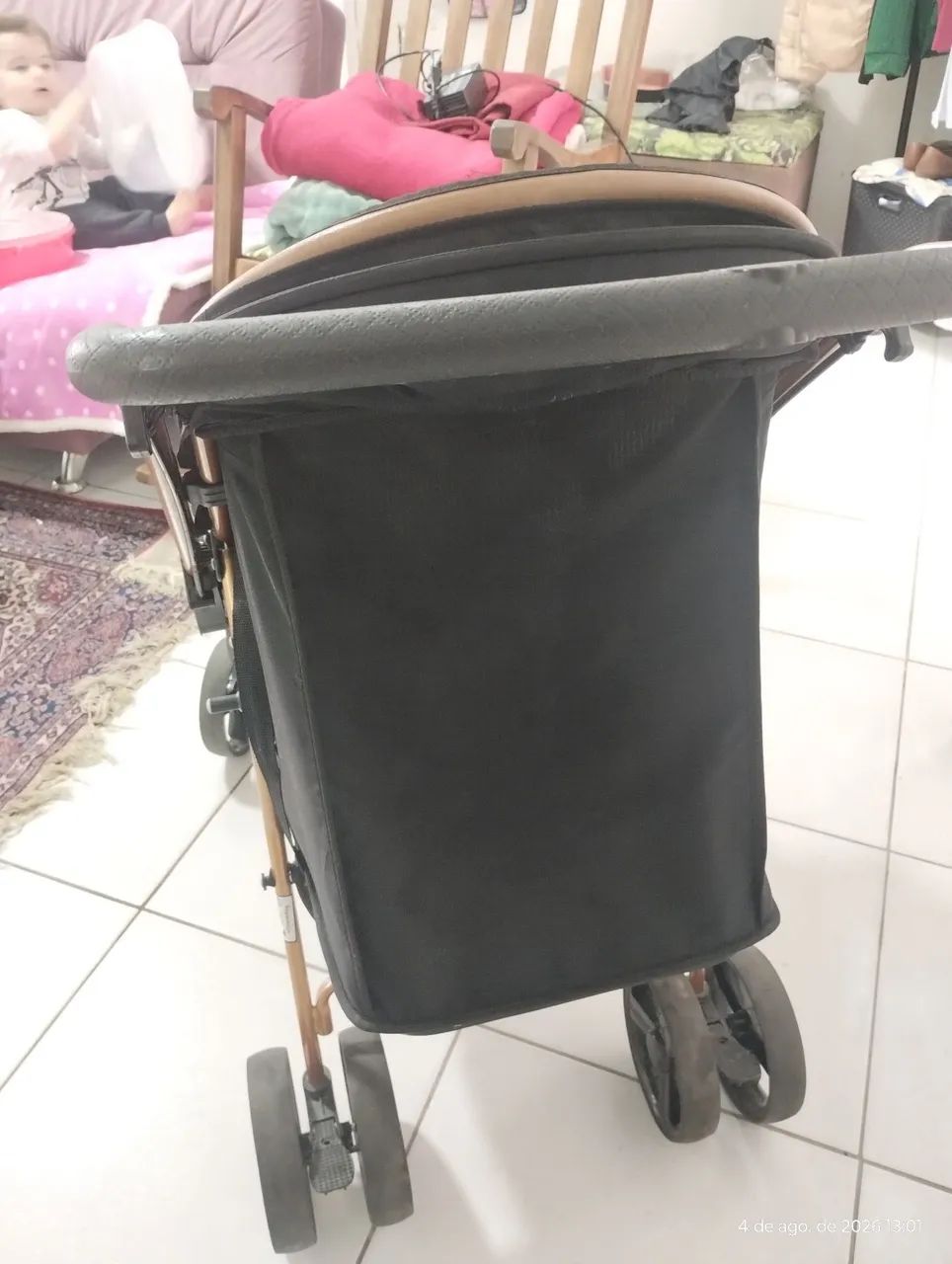 Carrinho de bebê Tuttibaby  - Foto 4