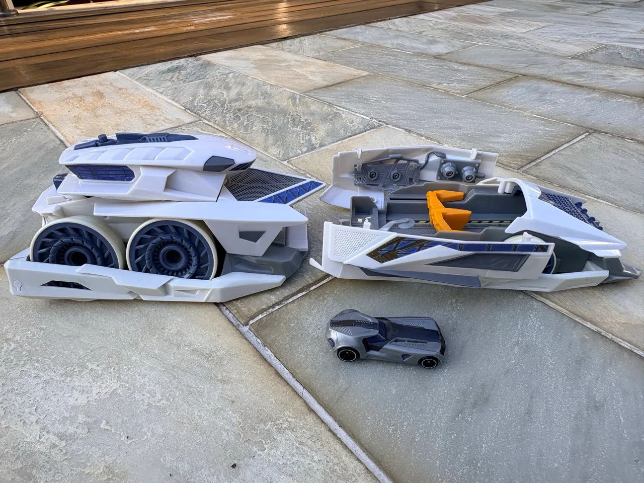 Hot Wheels Battle Force 5 Mobi-Com Mobile Command Center Completo