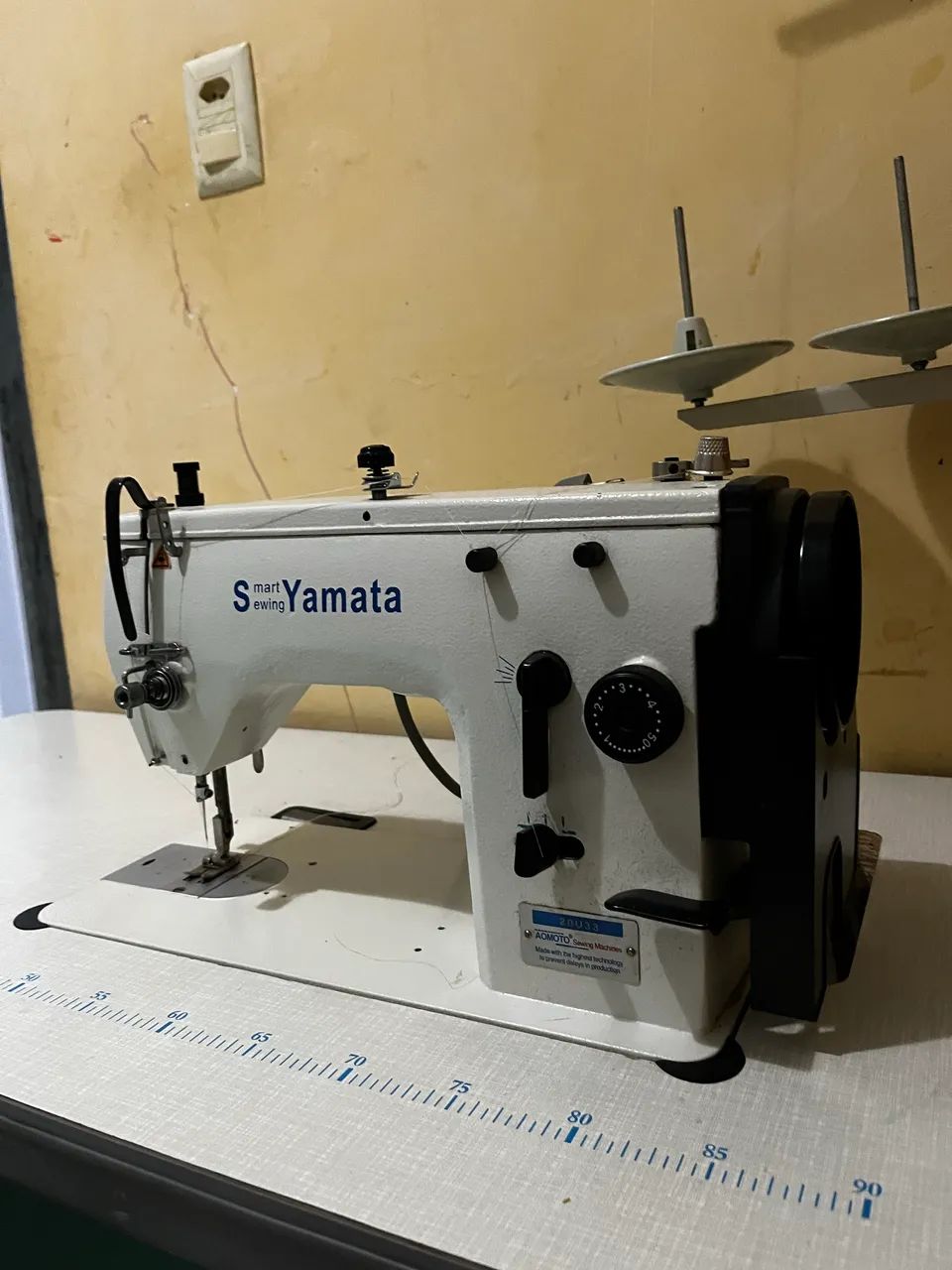 Máquina de costura semi industrial  - Foto 2
