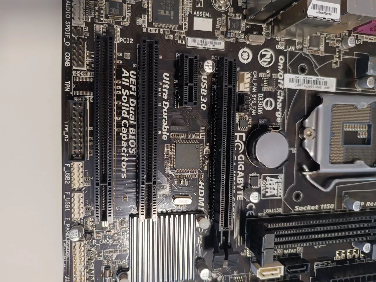 placa mae Gigabyte GA-H81M-S2PH - Foto 3