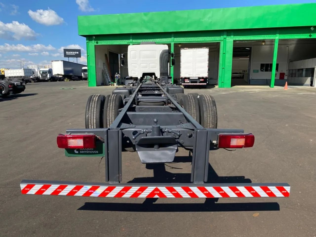 Volvo Vm 330 2020 - Foto 4