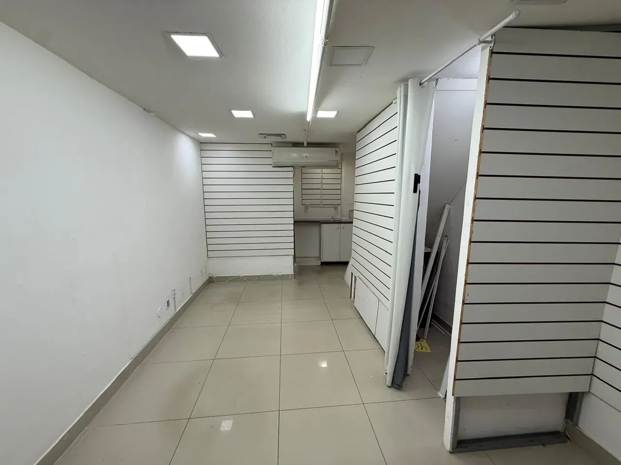 Seu ponto comercial em Copacabana começa aqui! - Foto 4