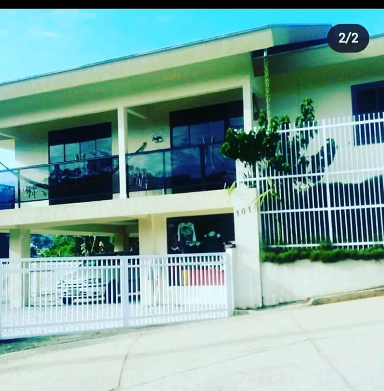 Vendo casa muito bem localizada..leia todo o anúncio 