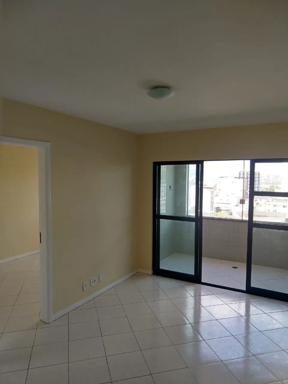 DUQUE DE CAXIAS - EXCELENTE APARTAMENTO - PROXIMO A FACULDADE