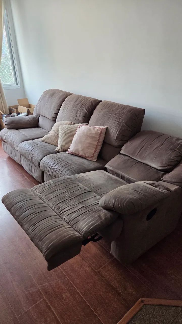 Sofa retratil 4 lugares - Foto 3