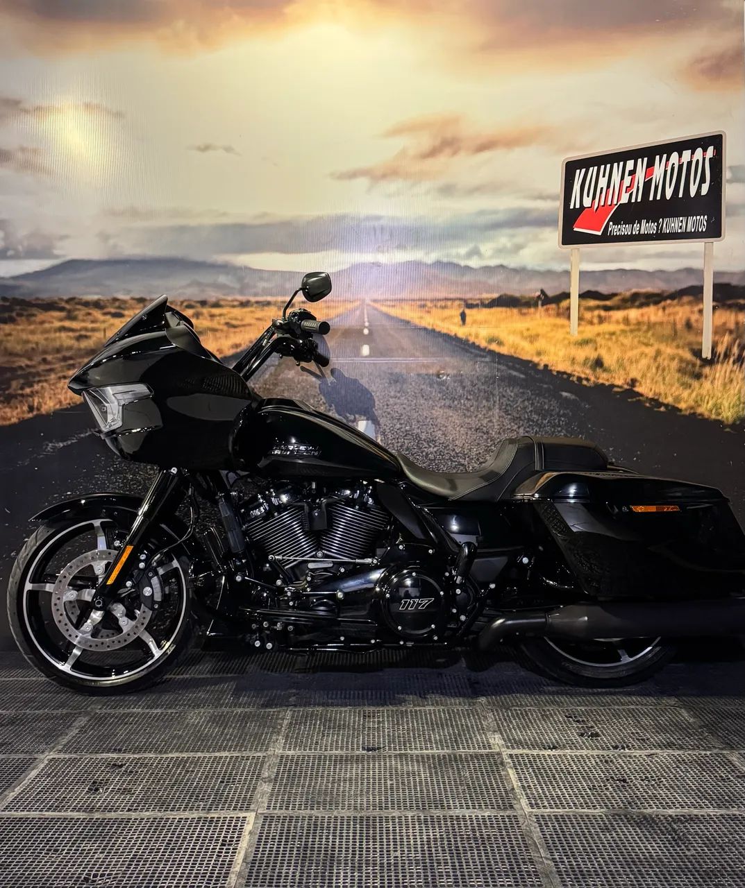 HARLEY-DAVIDSON ROAD GLIDE 2024 Apenas 12.547km - Foto 4