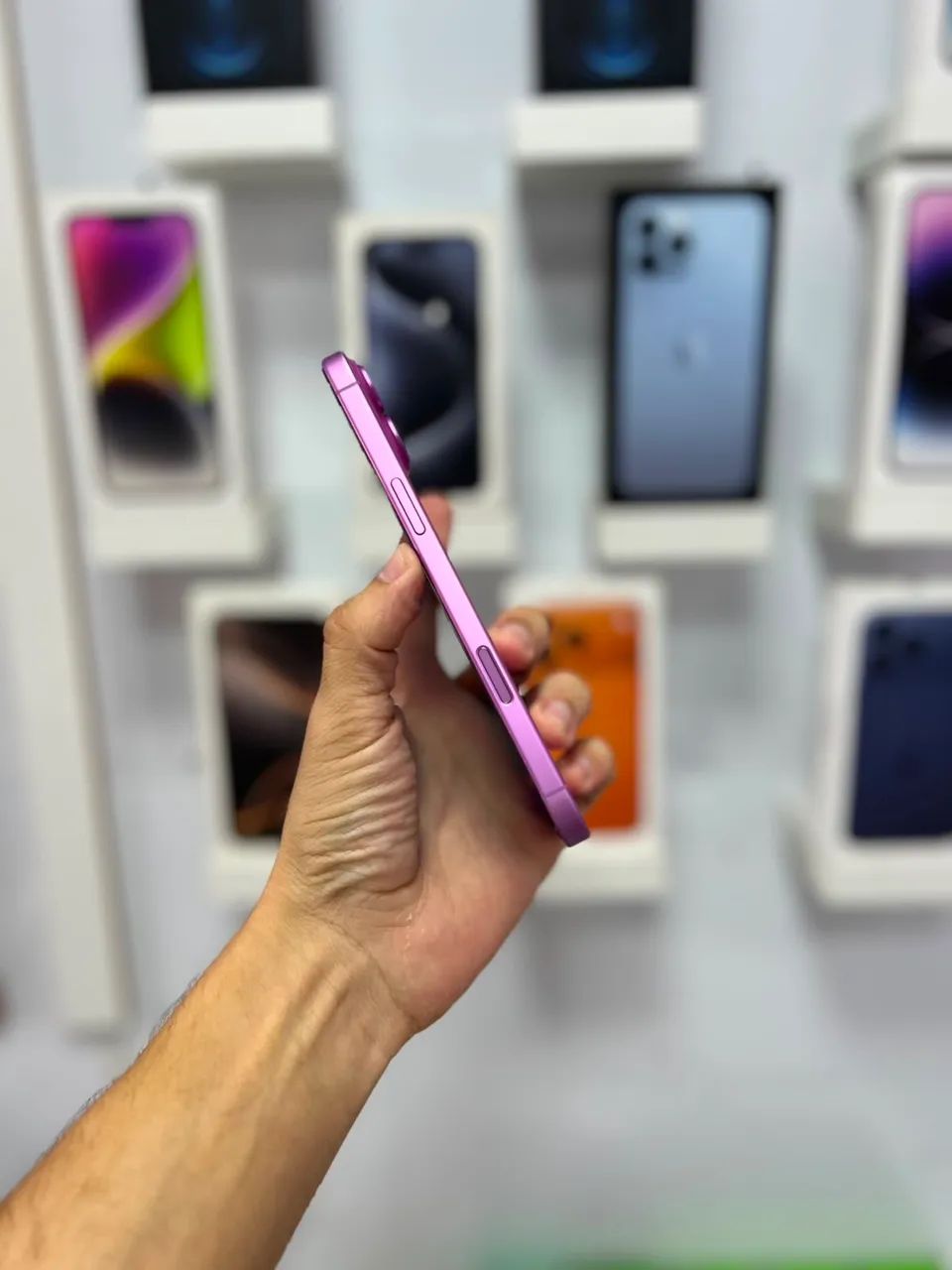 iPhone 16 - 128GB  ?3.999,00 - Foto 3