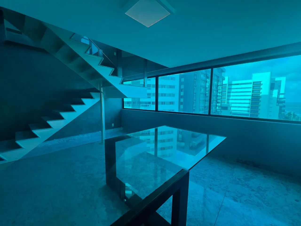Cobertura, Avenida Boa viagem, toda reformada ,decorada 4 sts, 6 vgs, 1/por andar. - Foto 8