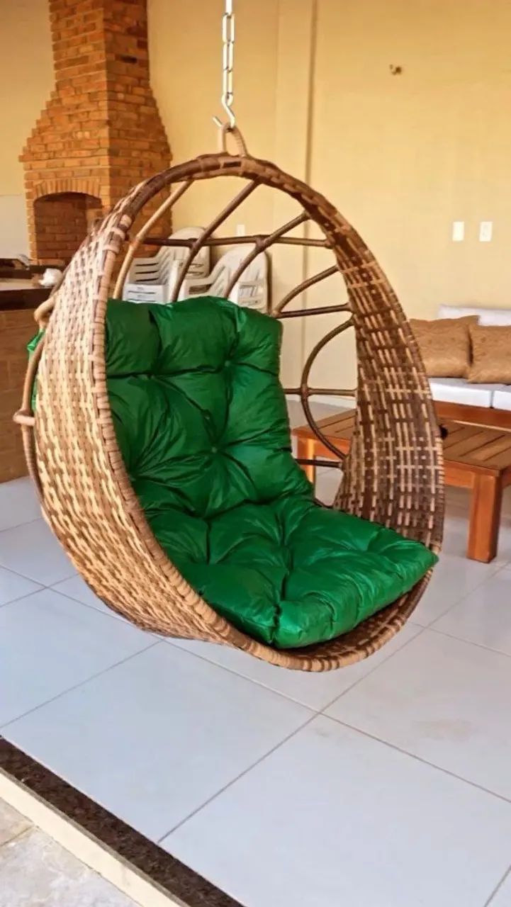Fábrica de móveis artesanais com oferta em balanços 