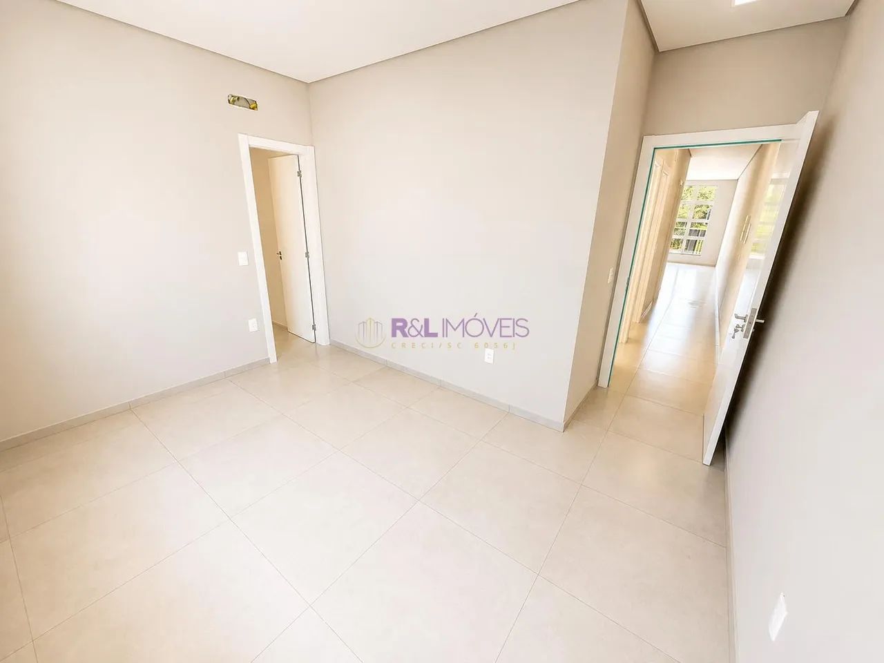 Casa em Biguaçu com 3 quartos - Foto 2