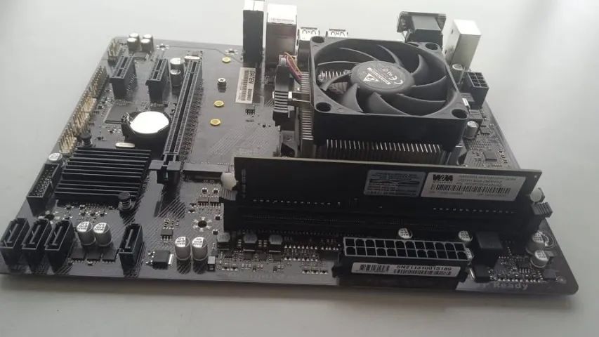 KIT AMD,  AM4 8GB DDR4 - Foto 5