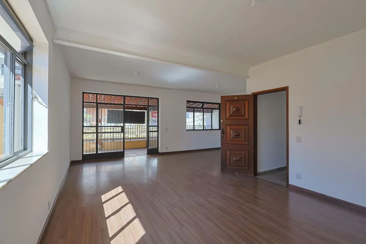 Casa à Venda - São Pedro, 4 Quartos, 436 m2 - Foto 3