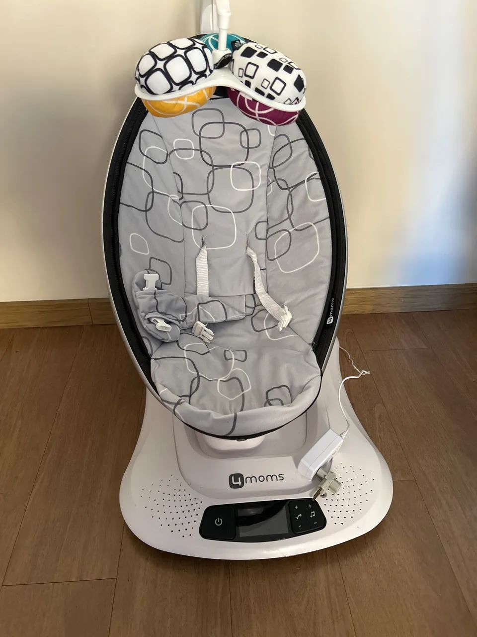 Cadeira de balanço 4 moms - Foto 2