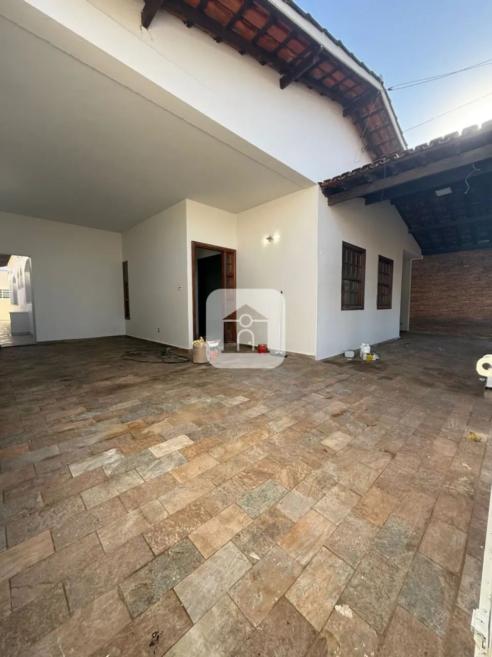 CASA EXCELENTE LOCALIZAÇÃO PROXIMO IMEPAC. - Foto 2