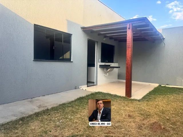 Linda casa com armários e suíte em condomínio - Foto 2