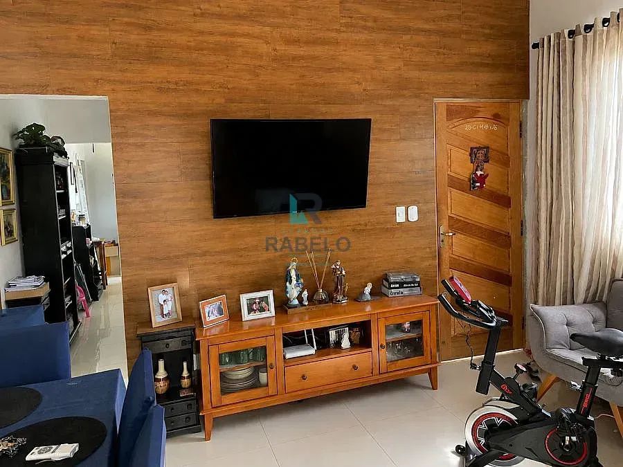 APARTAMENTO COM SUÍTE PRÓXIMO AO CENTRO DE LORENA/SP