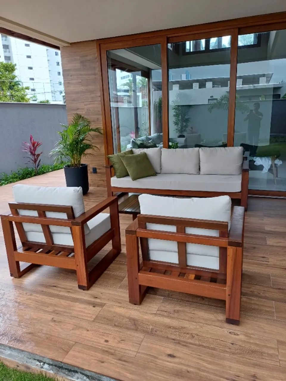 Conjunto de sofá de madeira Ipê  Novo - Foto 2