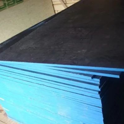  Madeirite Plastificado