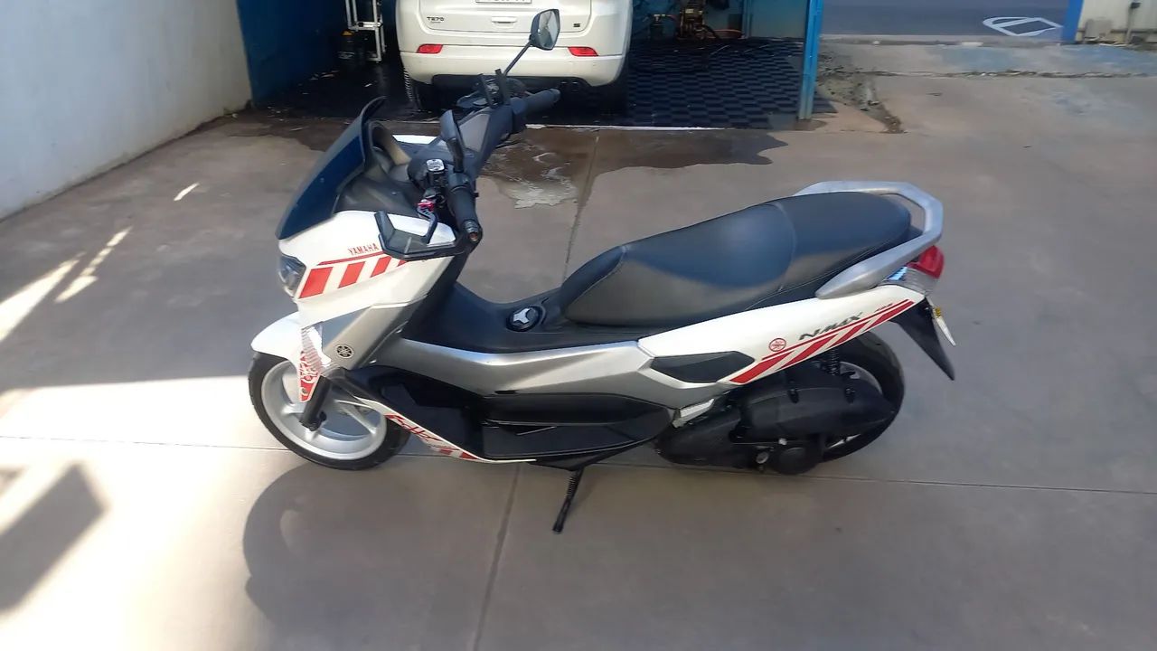 Nmax 2017 160 baixa kilometragem