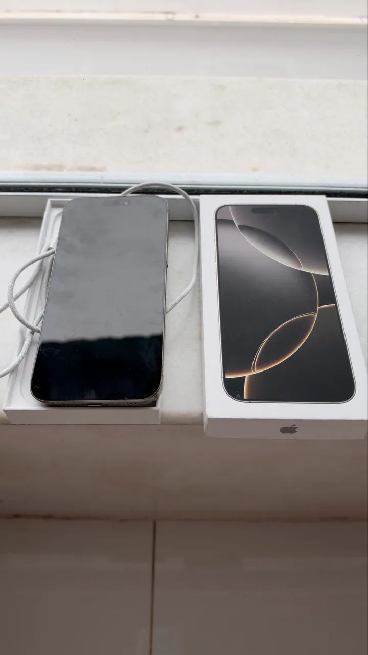 iPhone 16 Pro Max 256 GB Titanium sem detalhes - Foto 2