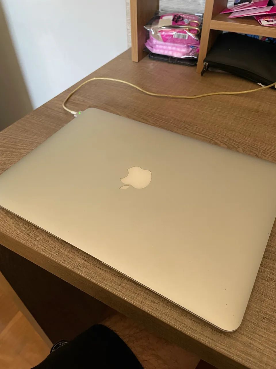 Apple Macbook Air 13 2017/18 SSD 256gb 8GB RAM - Core i5  - Foto 2