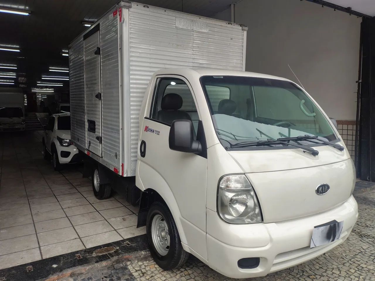 KIA Bongo Bongo K-2500 2.5 4x2 TB Diesel 2010