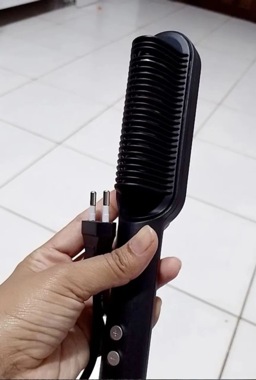 ESCOVA ALISADORA 3 EM 1 -PAGUE SÓ NA ENTREGA ? - Foto 3