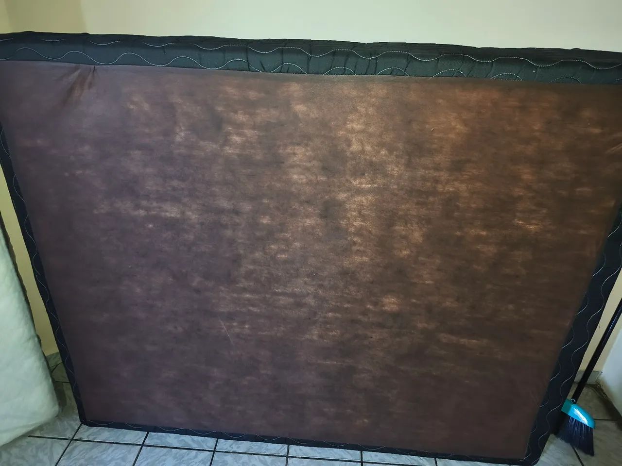 Vendo cama Queen - Leia a Descrição. - Foto 4