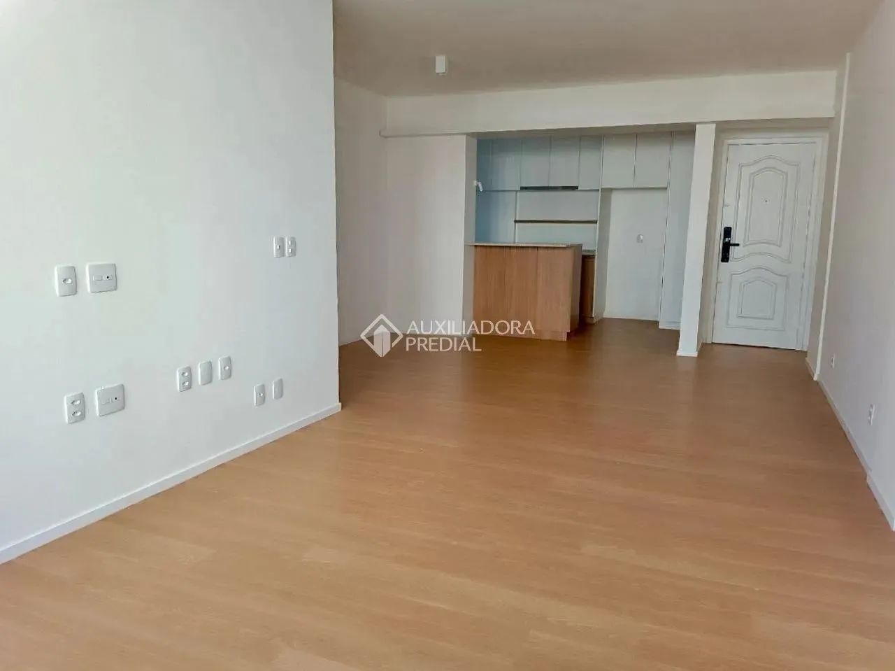 Apartamento 2D com cozinha planejada a 3 minutos da Beira mar Norte! - Foto 5