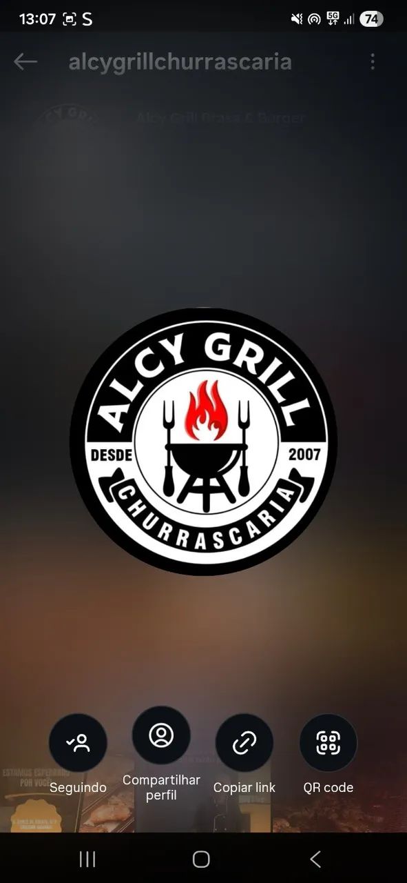 Vaga de Emprego, Cozinheiro ou Churrasqueiro.