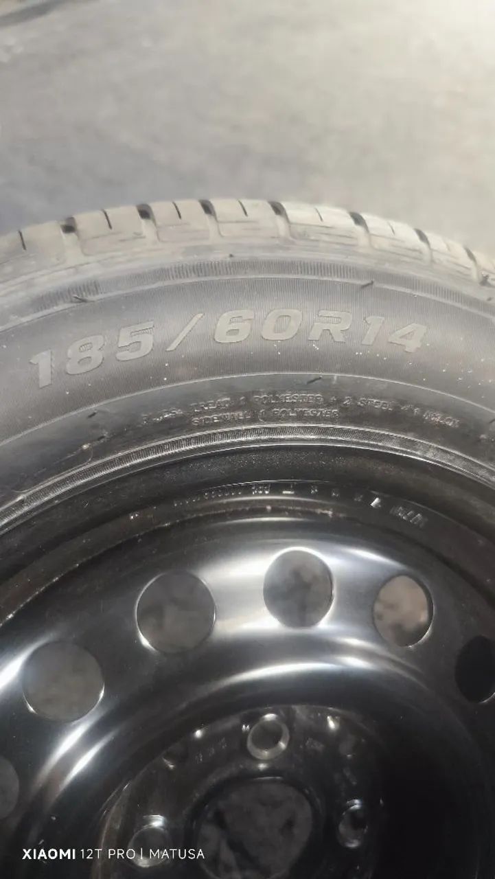 Aro 14 com pneus novos  - Foto 2