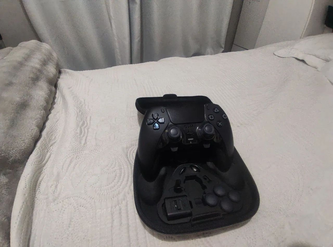 CONTROLE PS5 DUALSENSE EDGE BLACK  - Foto 2