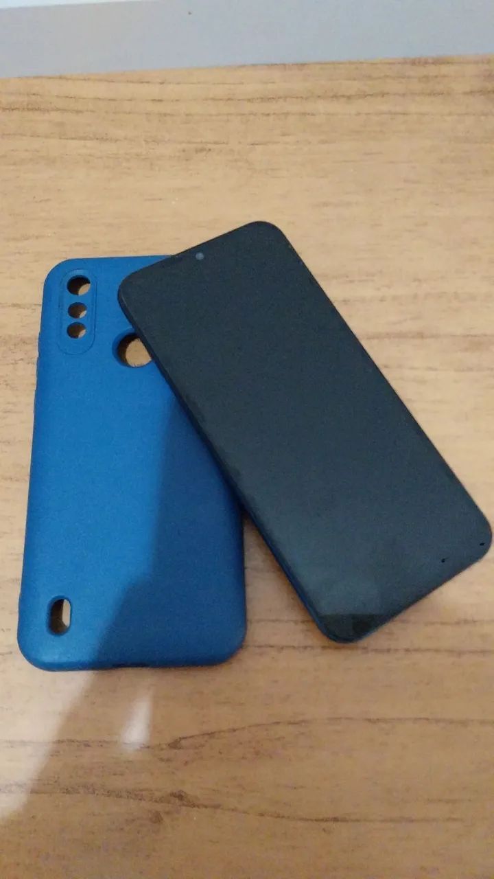 Moto E6s 64gigas. - Foto 2