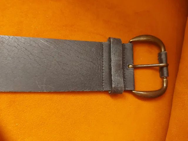 cinto de couro legítimo, cor preto, marca , comprimento 1,05 cm