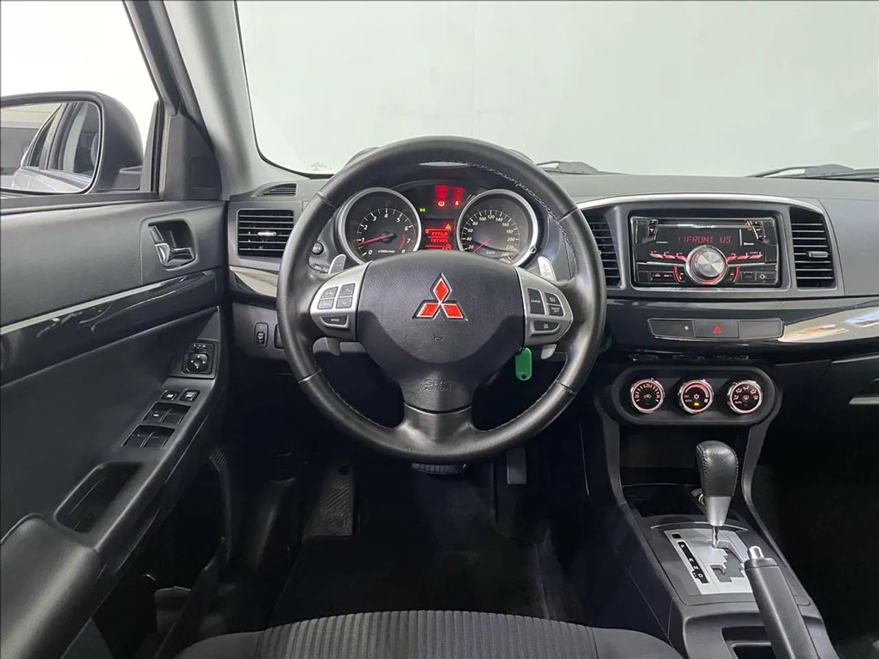 Mitsubishi Lancer HL 2.0 16V 160cv Aut., foto 3 de 20