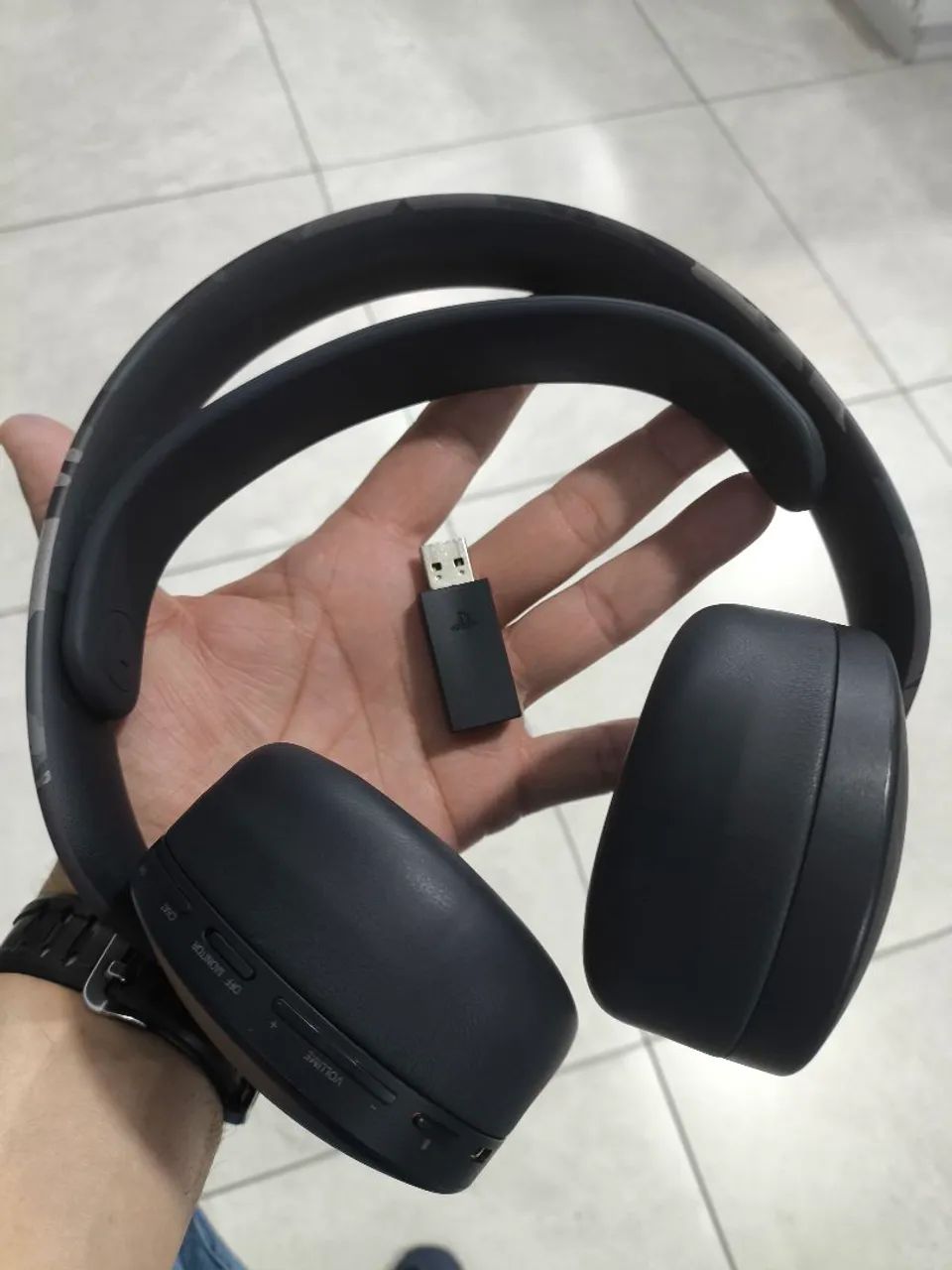 Fone Sony pulse 3D camuflado 
