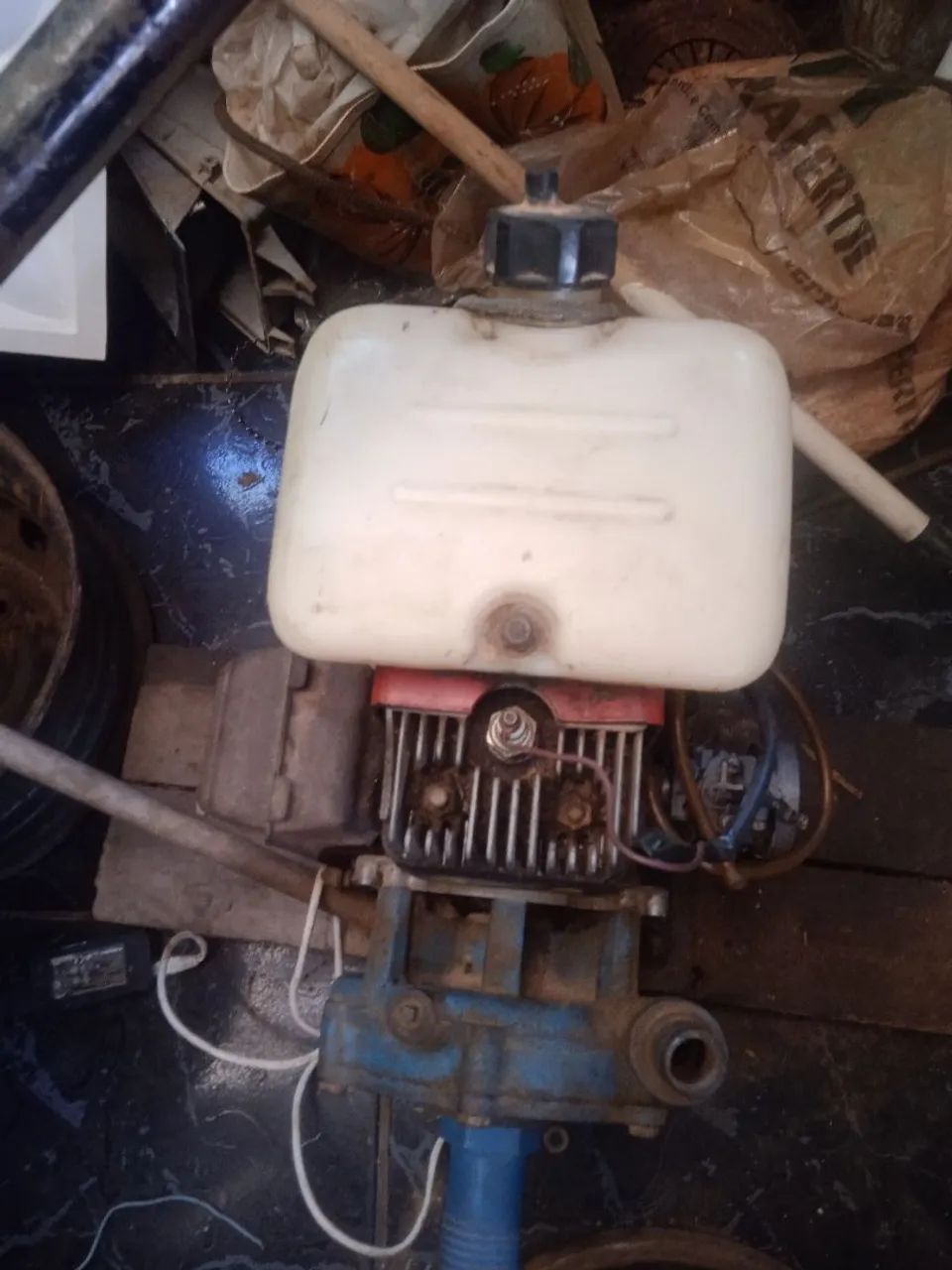 Motor. Dois tempos 