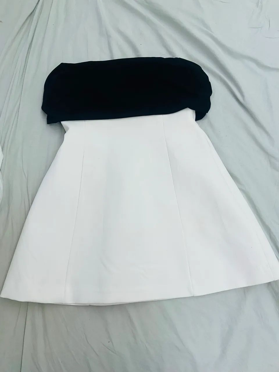 Vestido Zara combinando tomara que caia M