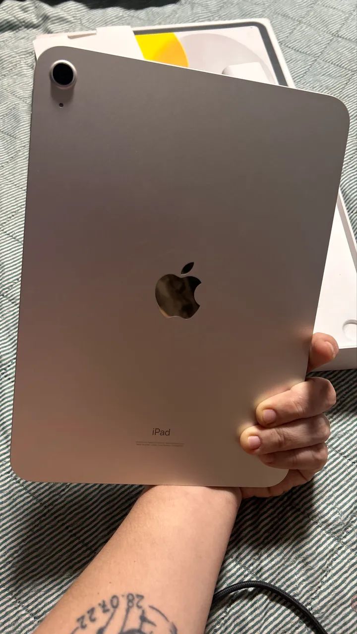 iPad 10 com nota fiscal, caixa + película e capa  - Foto 2