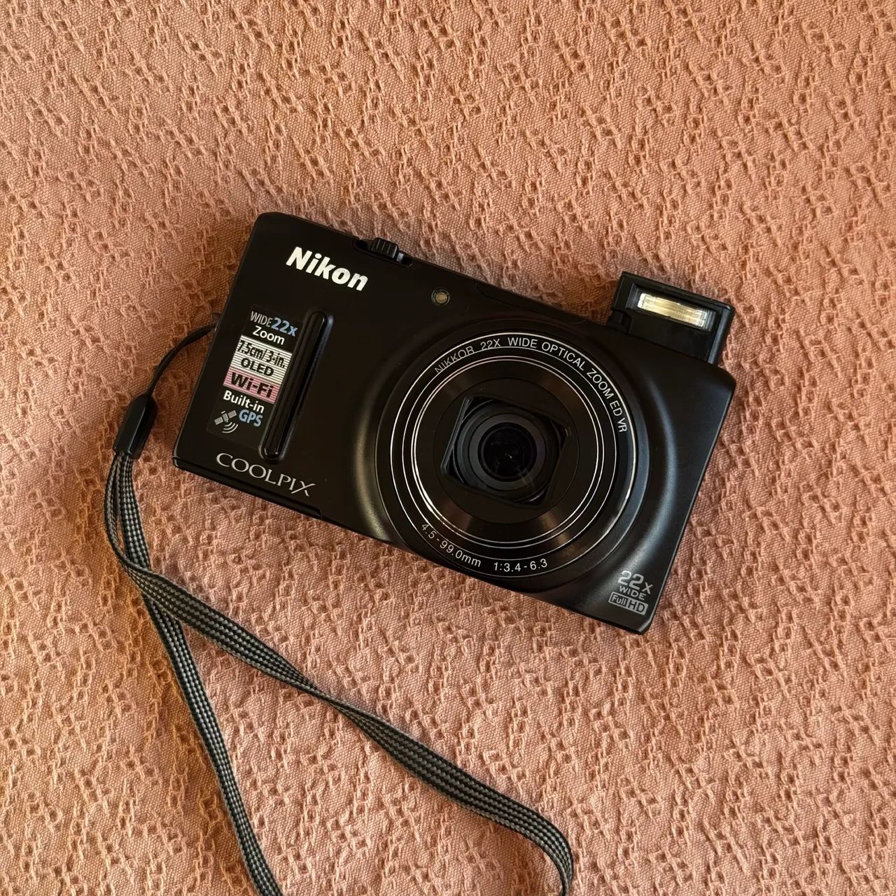 Câmera Nikon S9500 - Coolpix