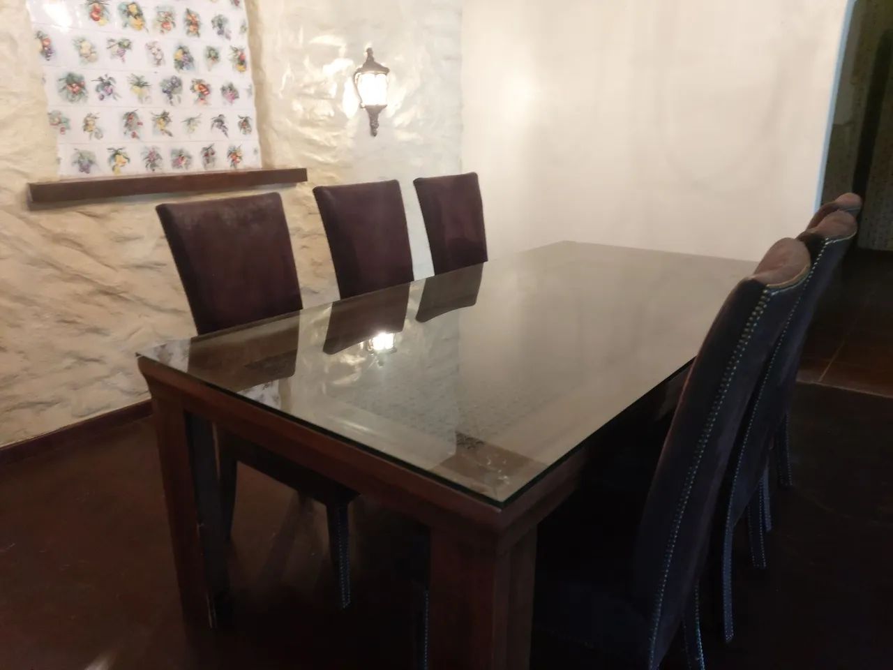 Mesa de jantar com 6 cadeiras 
