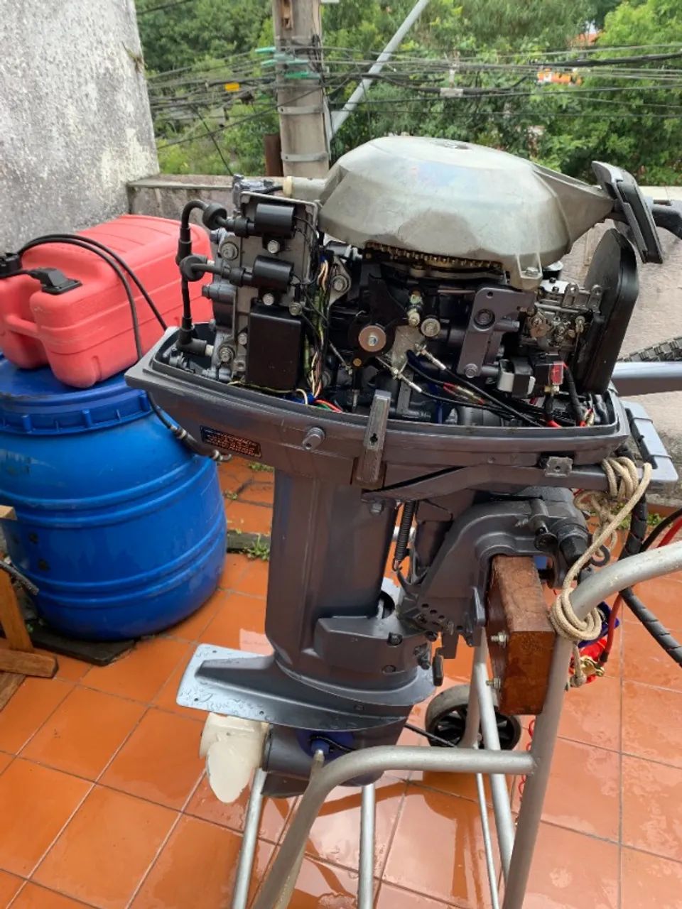 Motor de Popa Yamaha 25 hp c/ partida elétrica - Foto 4