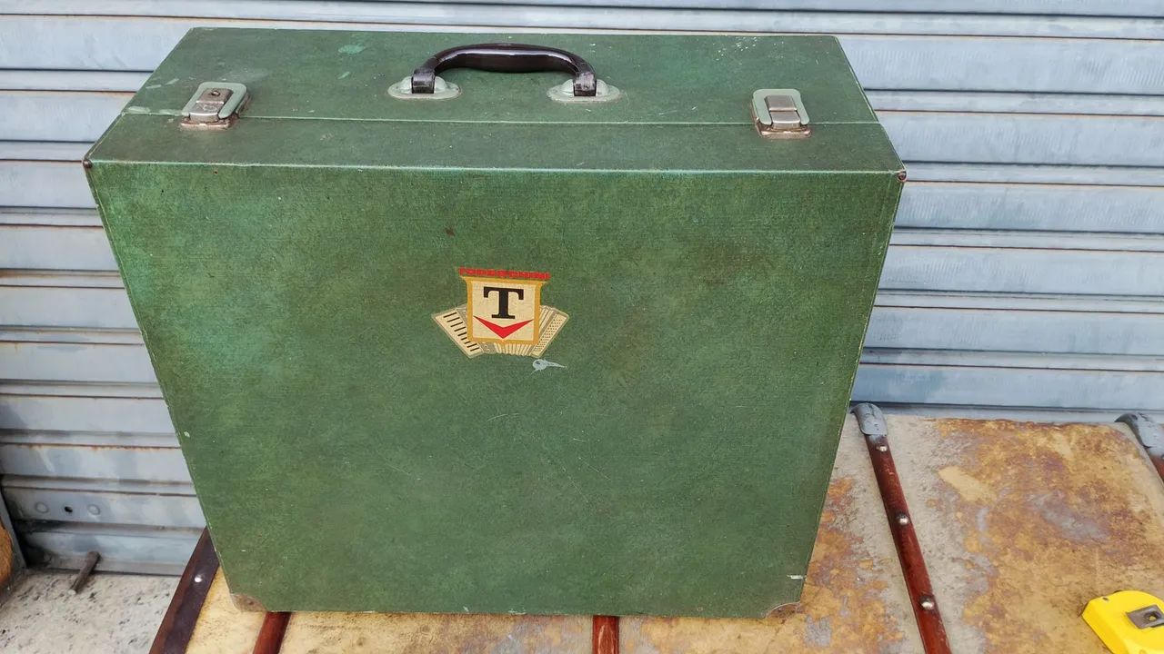 Sanfona Case Todeschini, Caixa Vintage Antiga  - Foto 2