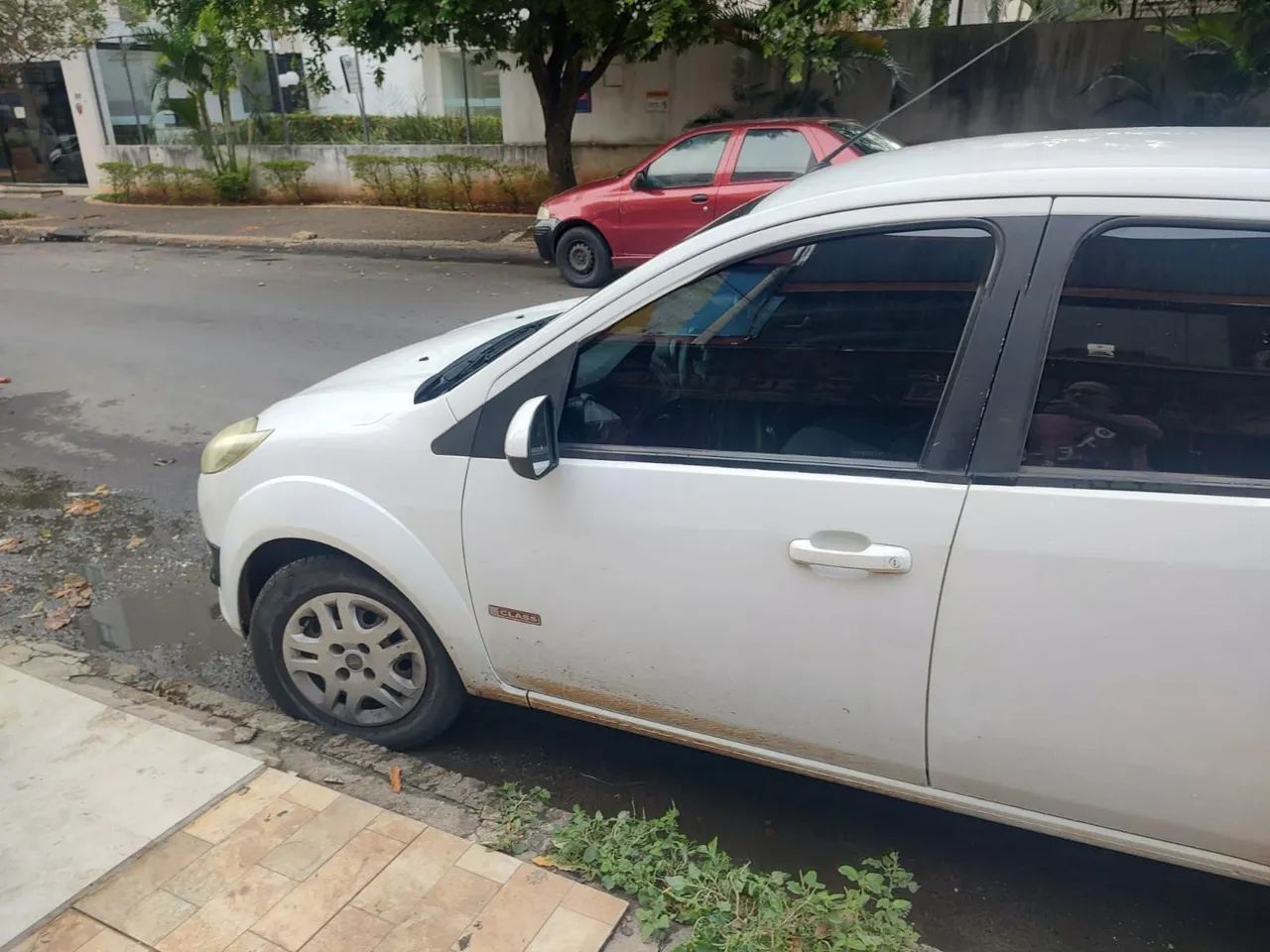 Ford Fiesta 1.6 8V FLEX 2013
