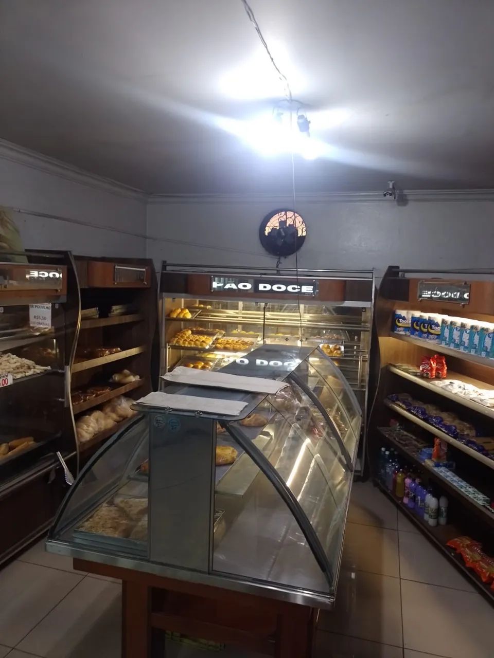 VENDO PADARIA NO ALIPIO DE MELO