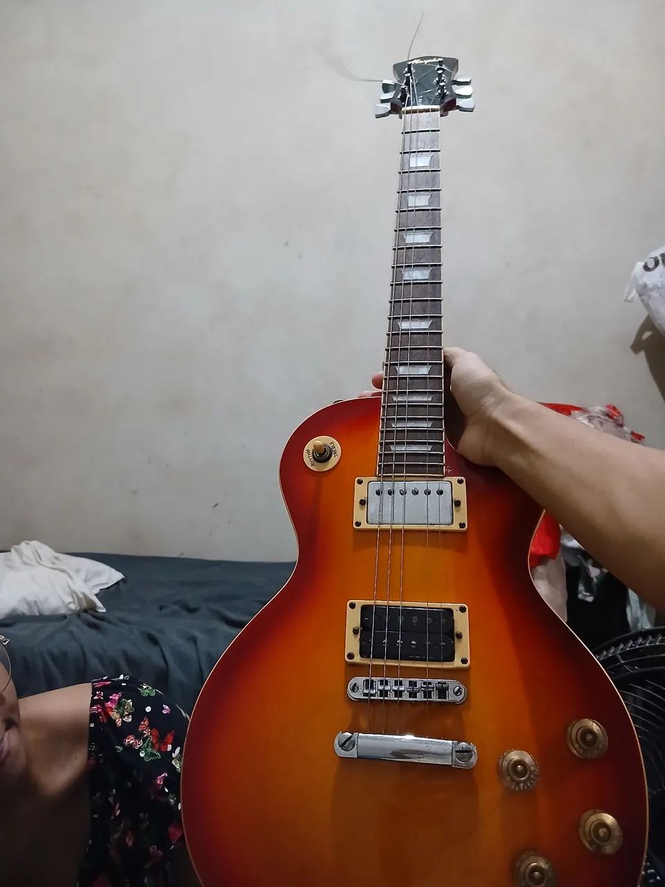 Guitarra lsp 100 Memphys 